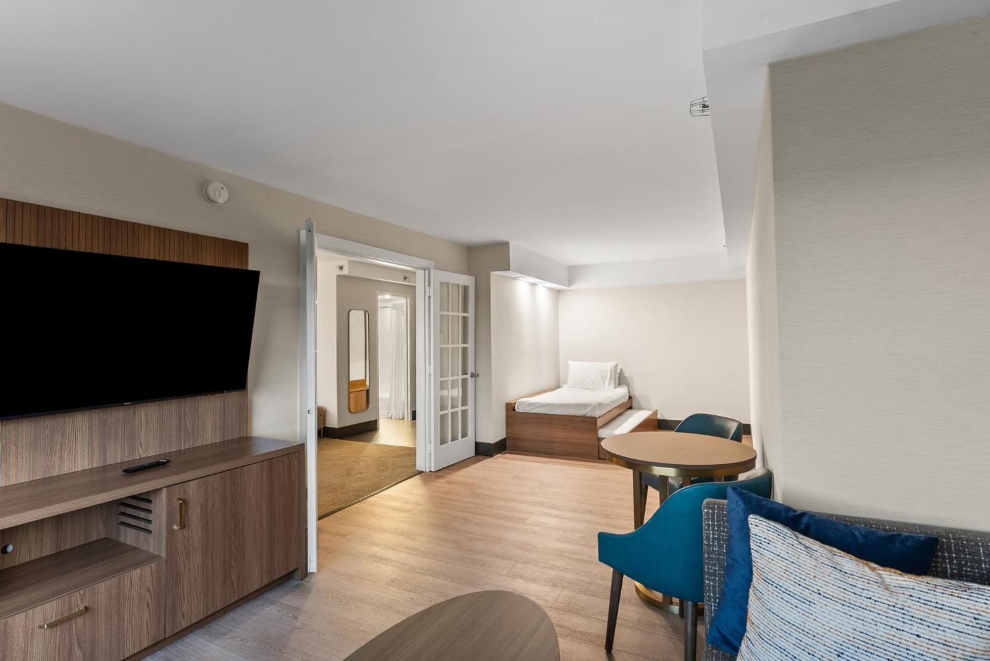 Holiday Inn Niagara Falls State Park Entry By Ihg Экстерьер фото